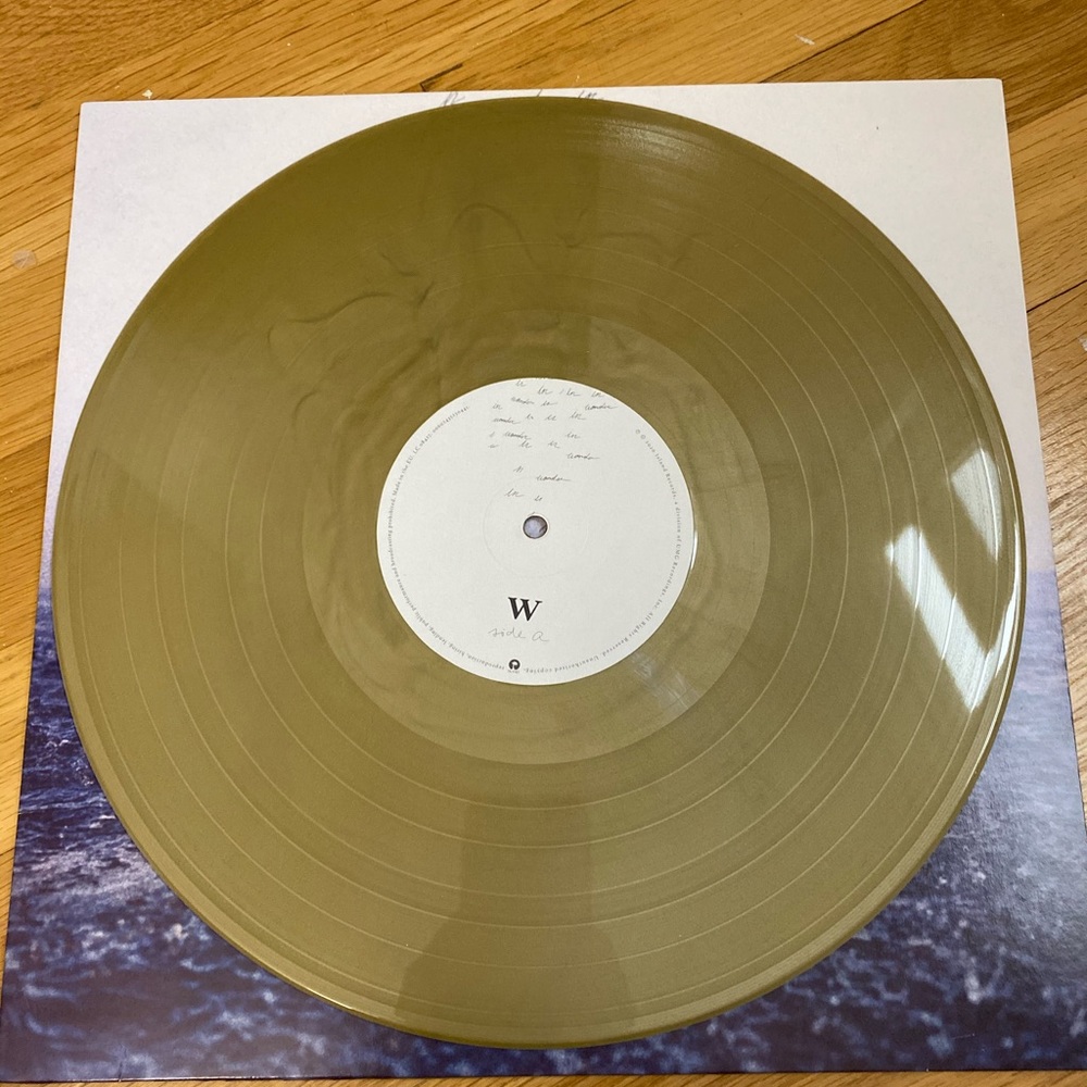 Target exclusive gold wonder vinyl- shawn mendes